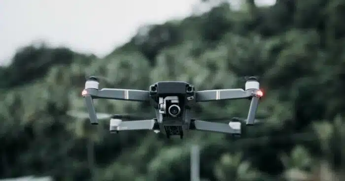 Jak robić zdjęcia przy użyciu drona?